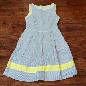 Jessica Simpson dress - 2